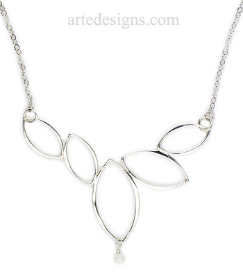 Graceful Sterling Silver Leaves Necklace
